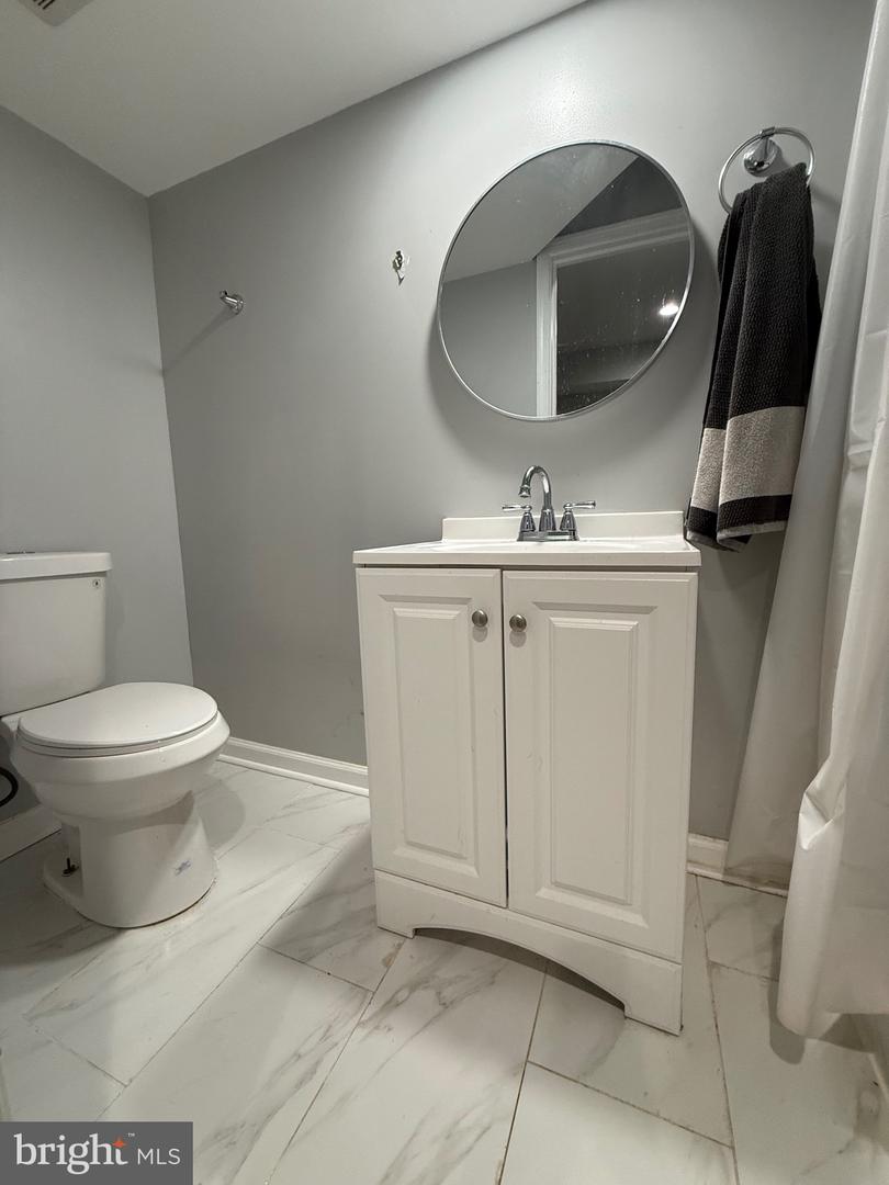 9613 Utica Pl Property Photo 29