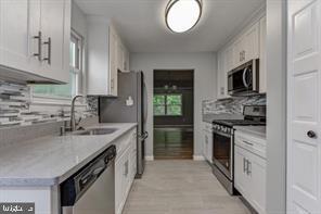 12702 N Point Ln Property Photo 4