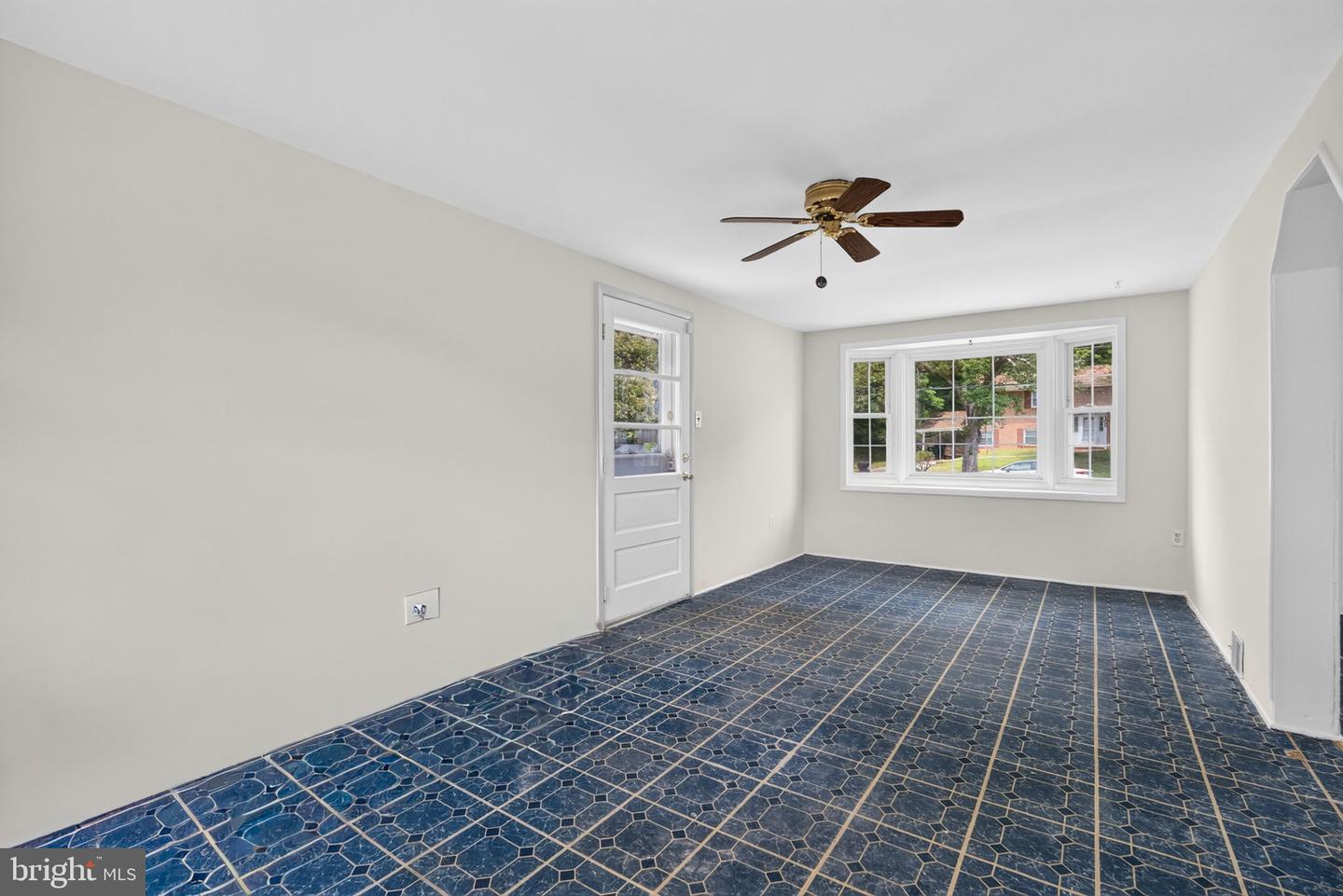 7203 Longbranch Dr Property Photo 12