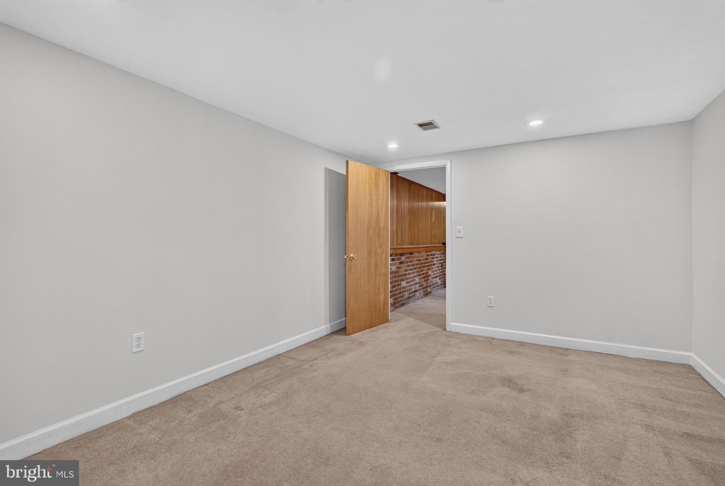 7203 Longbranch Dr Property Photo 34