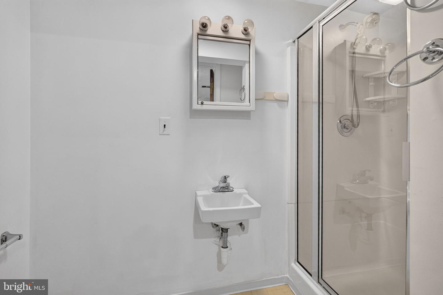 7203 Longbranch Dr Property Photo 35