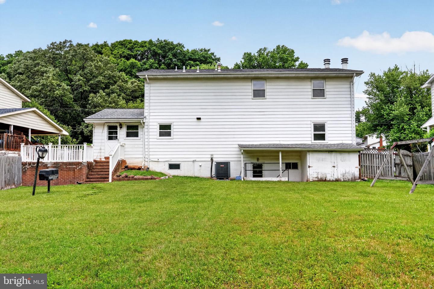7203 Longbranch Dr Property Photo 38