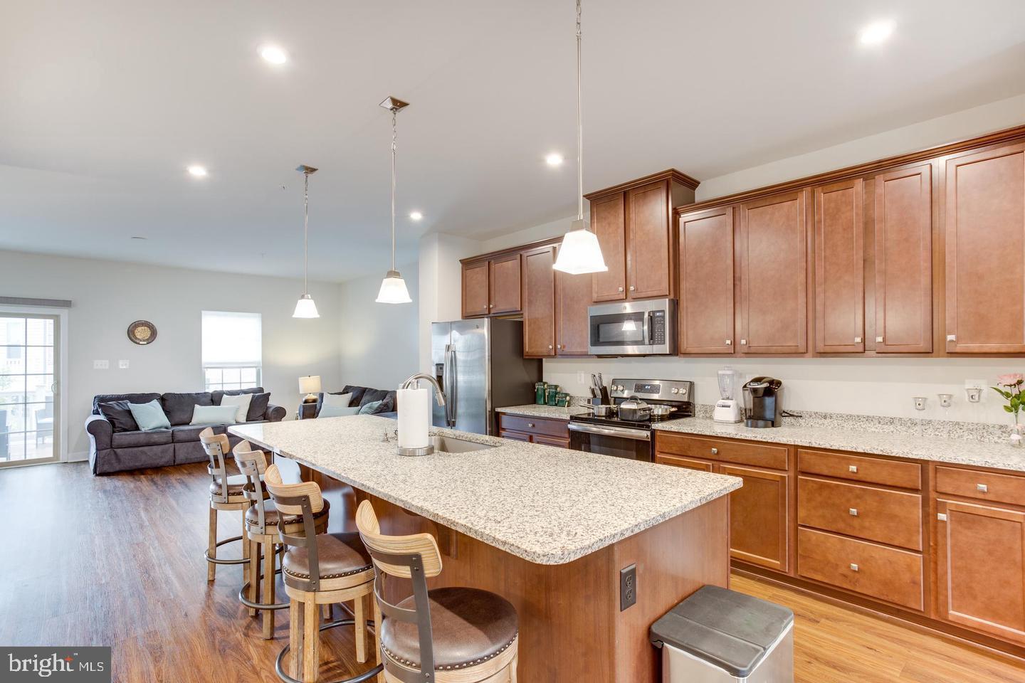 10520 Norbourne Farm Rd Property Photo 3