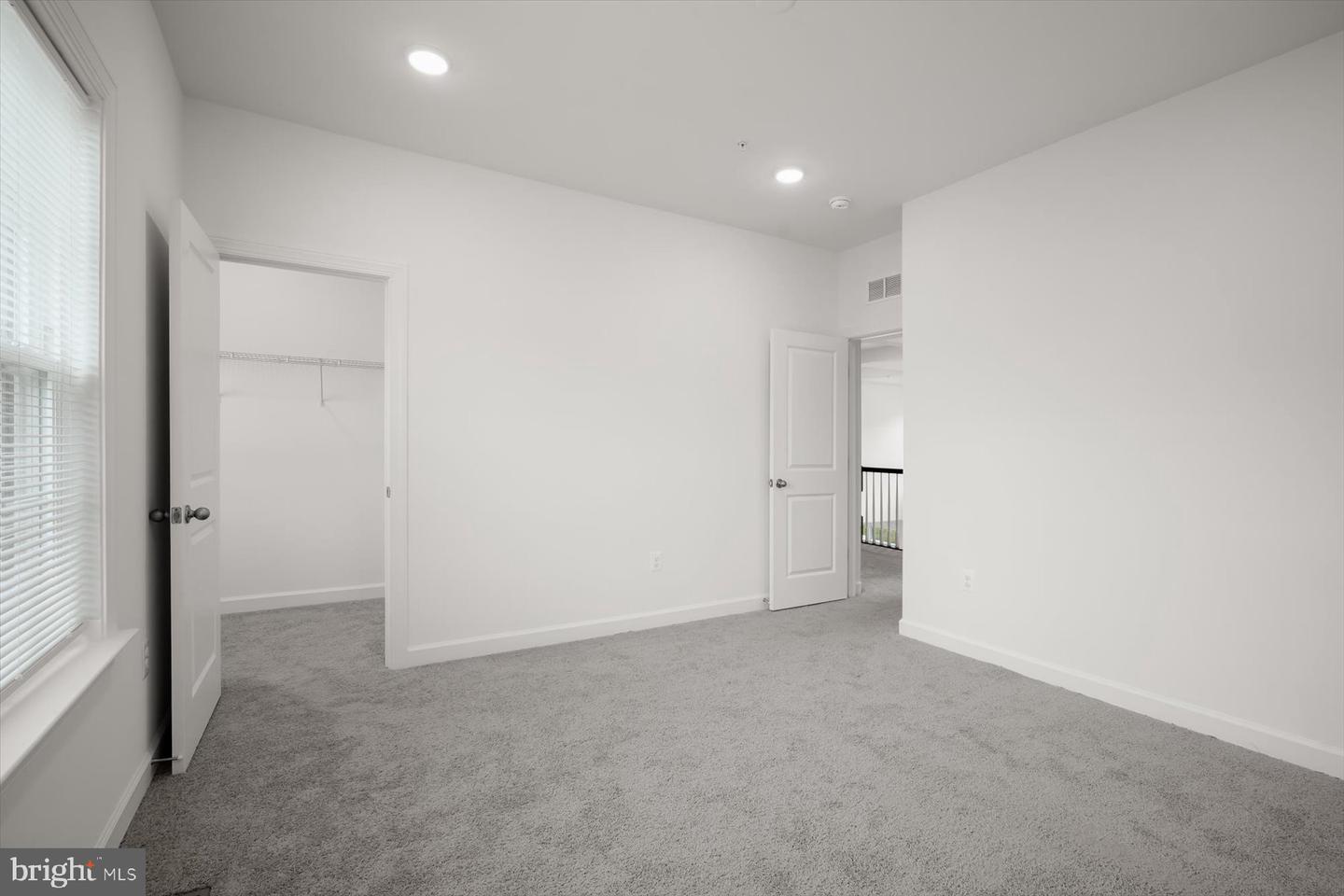 6801 Fountain Park Dr Property Photo 45