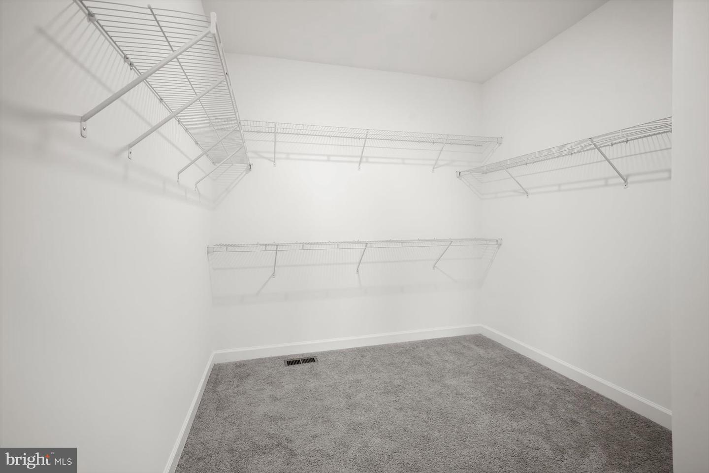6801 Fountain Park Dr Property Photo 56