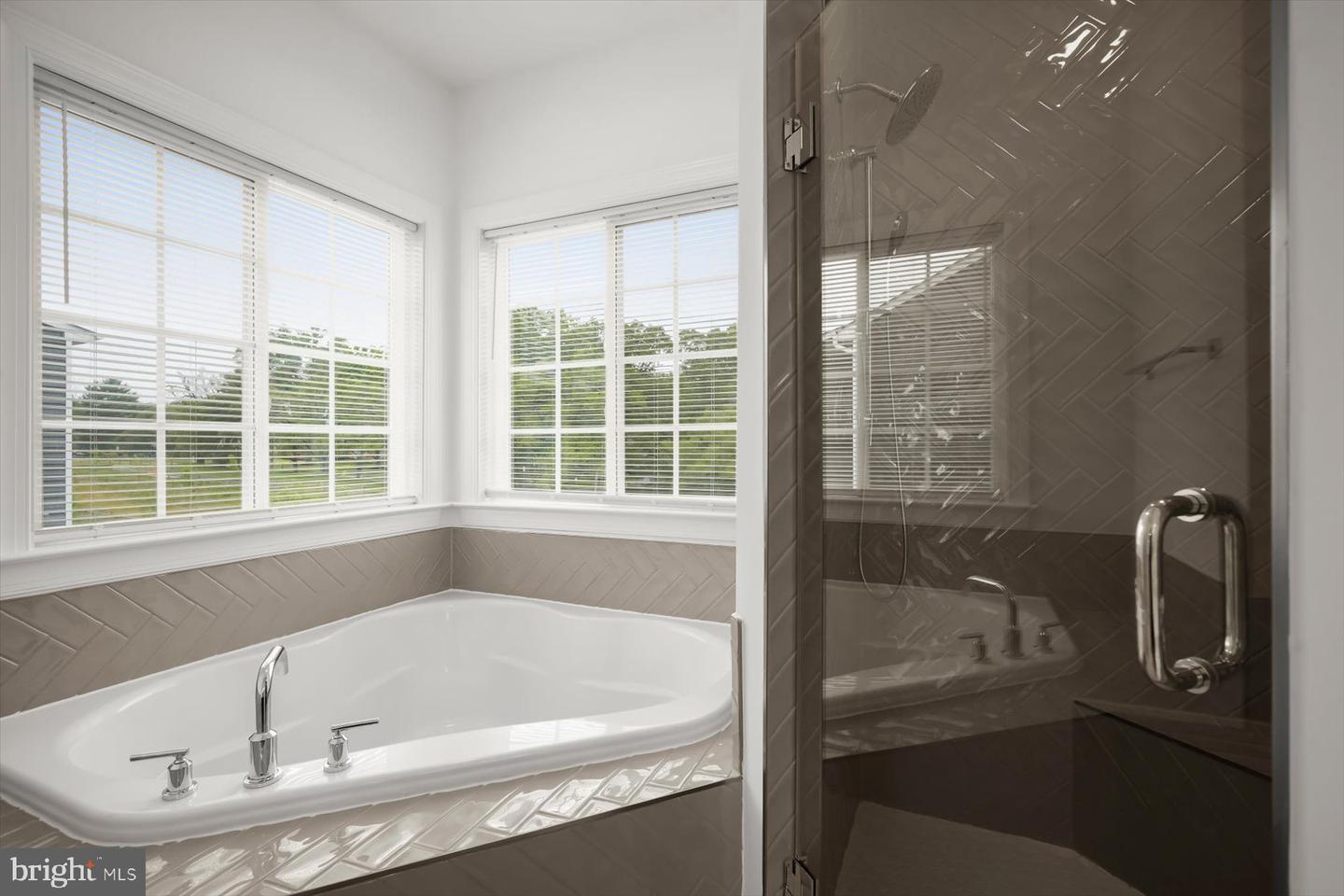 6801 Fountain Park Dr Property Photo 58