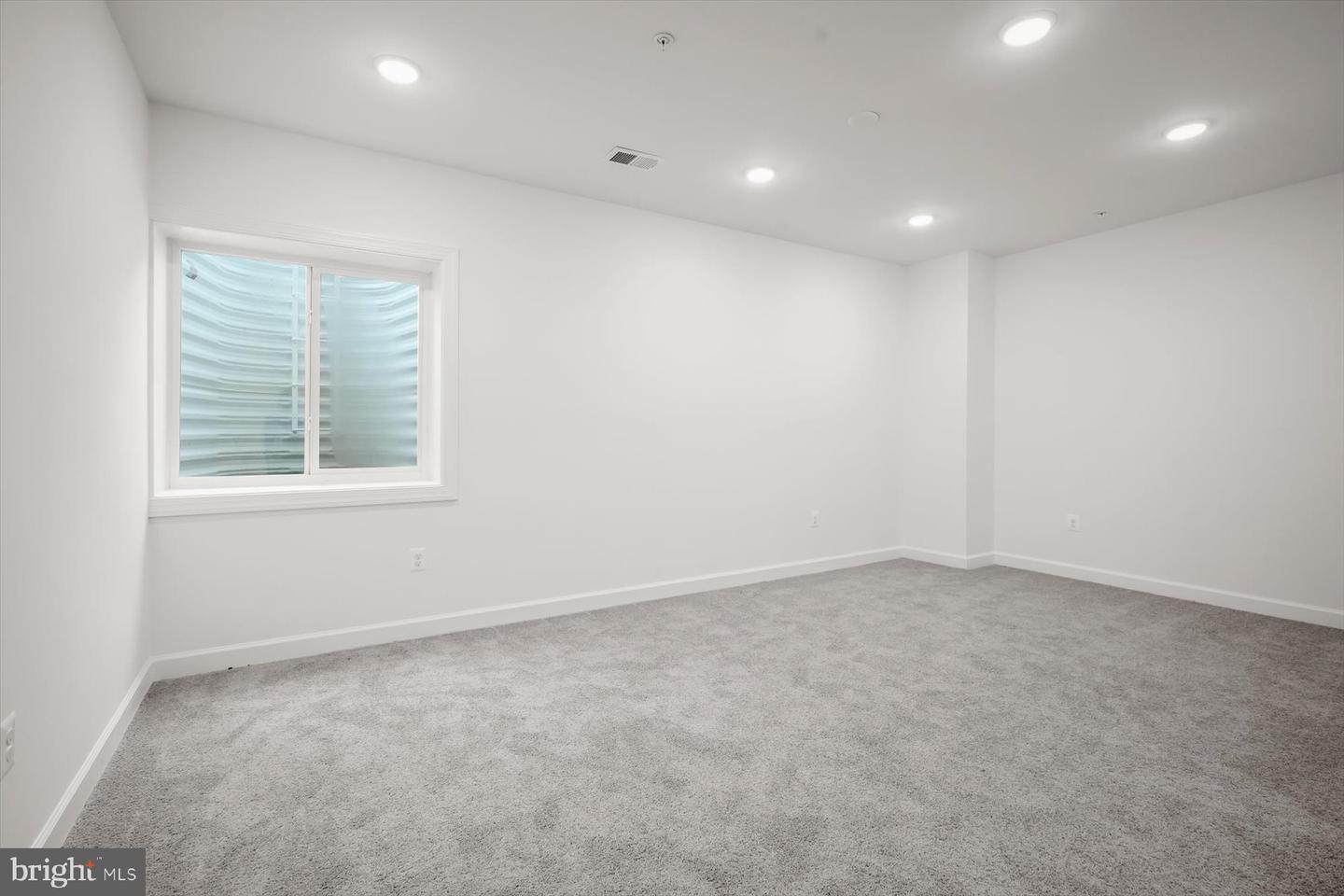 6801 Fountain Park Dr Property Photo 64