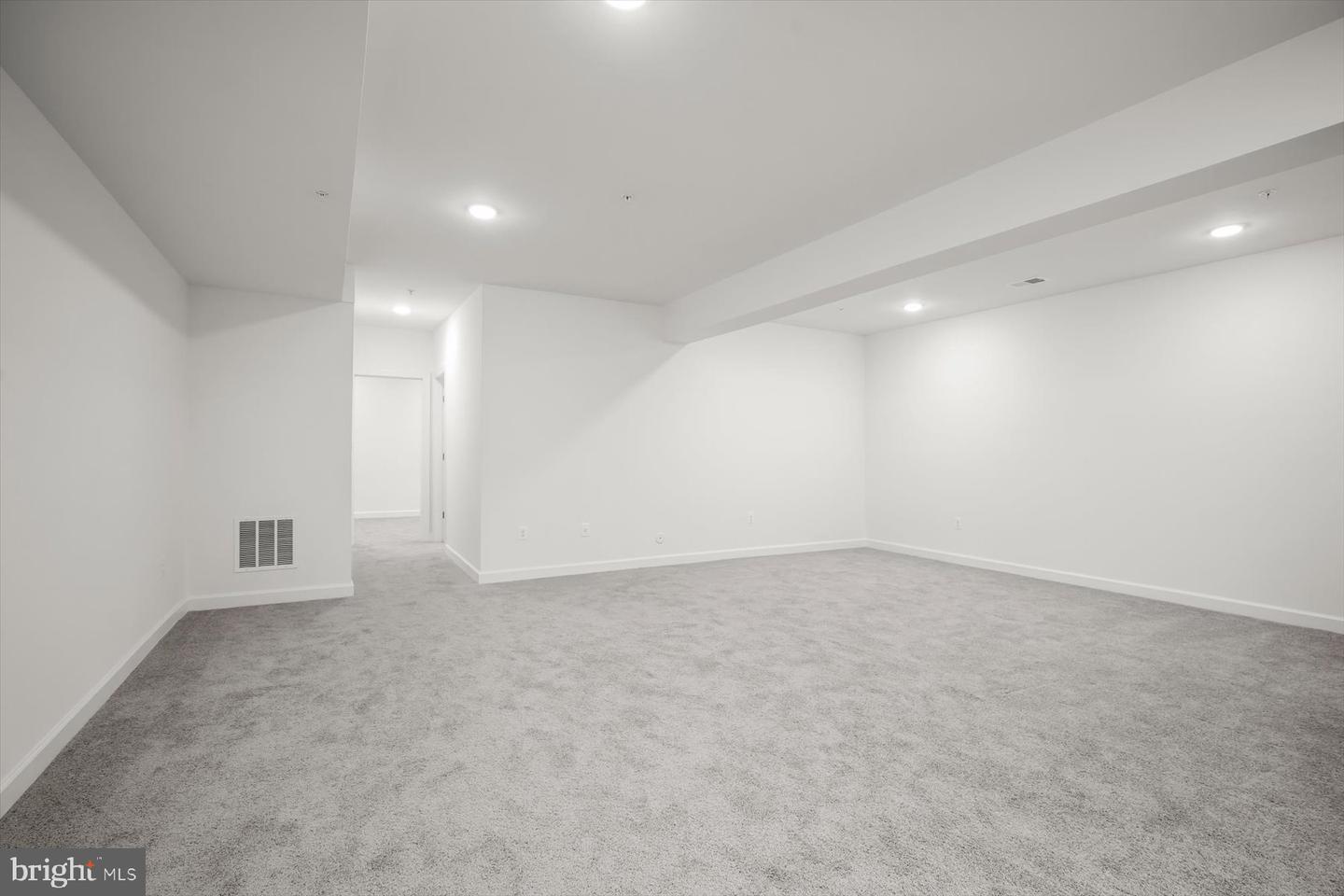 6801 Fountain Park Dr Property Photo 71