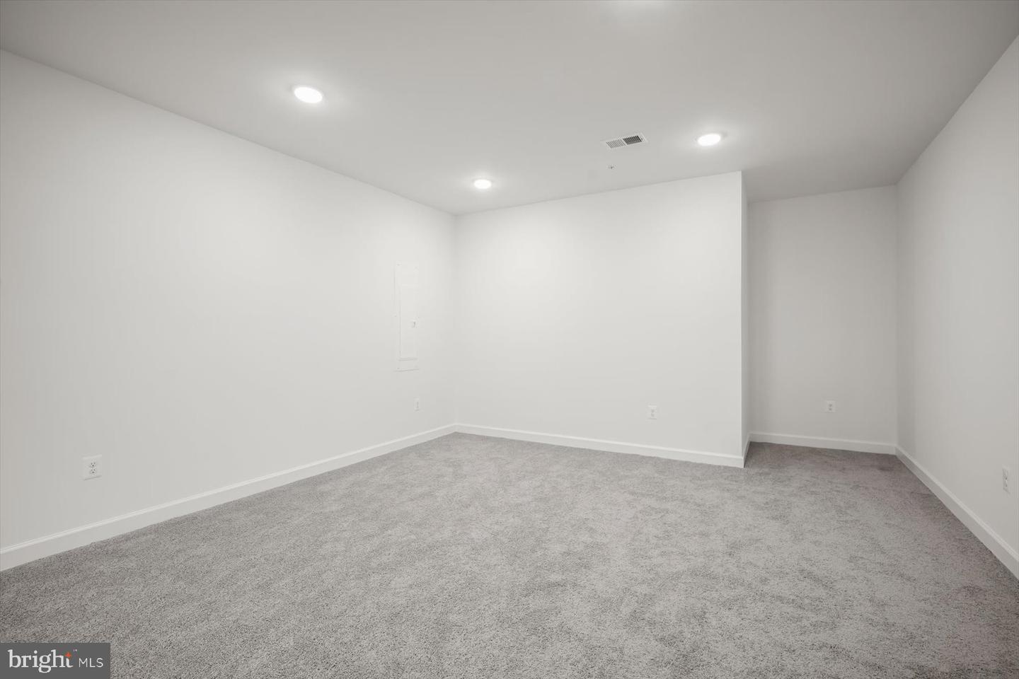 6801 Fountain Park Dr Property Photo 72