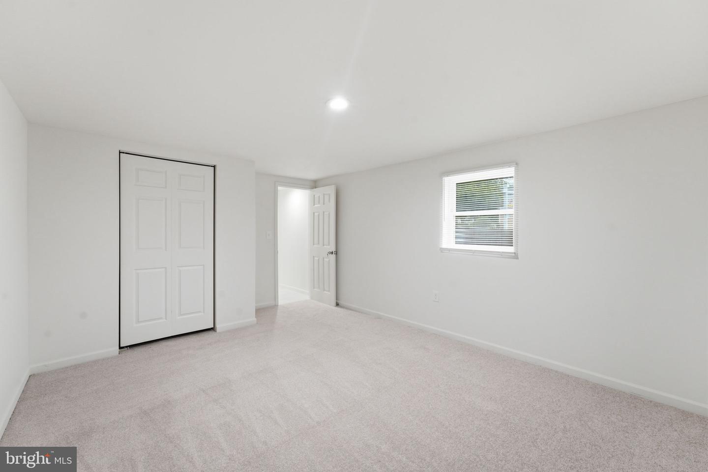 1404 Woodlark Dr Property Photo 61