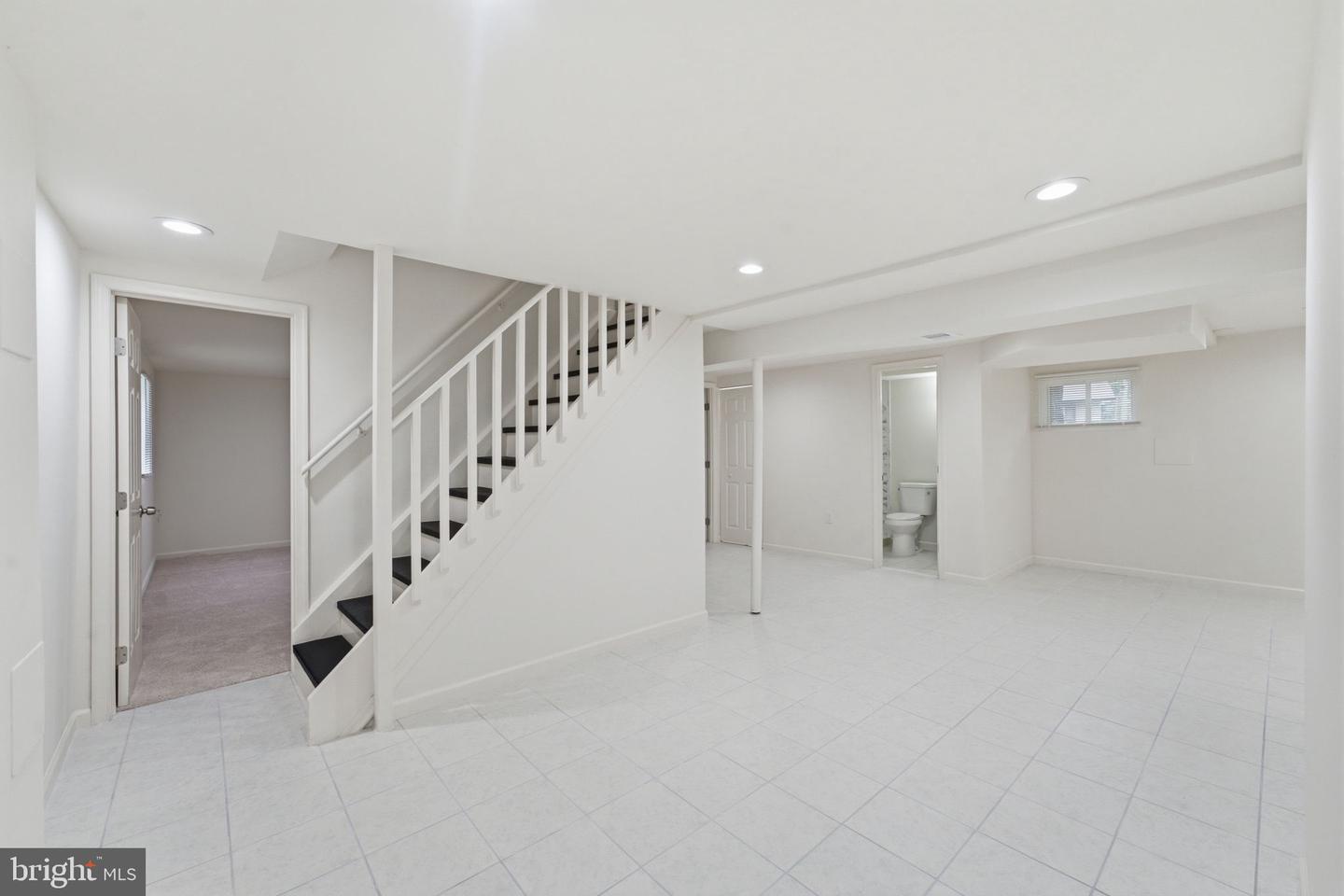 1404 Woodlark Dr Property Photo 71