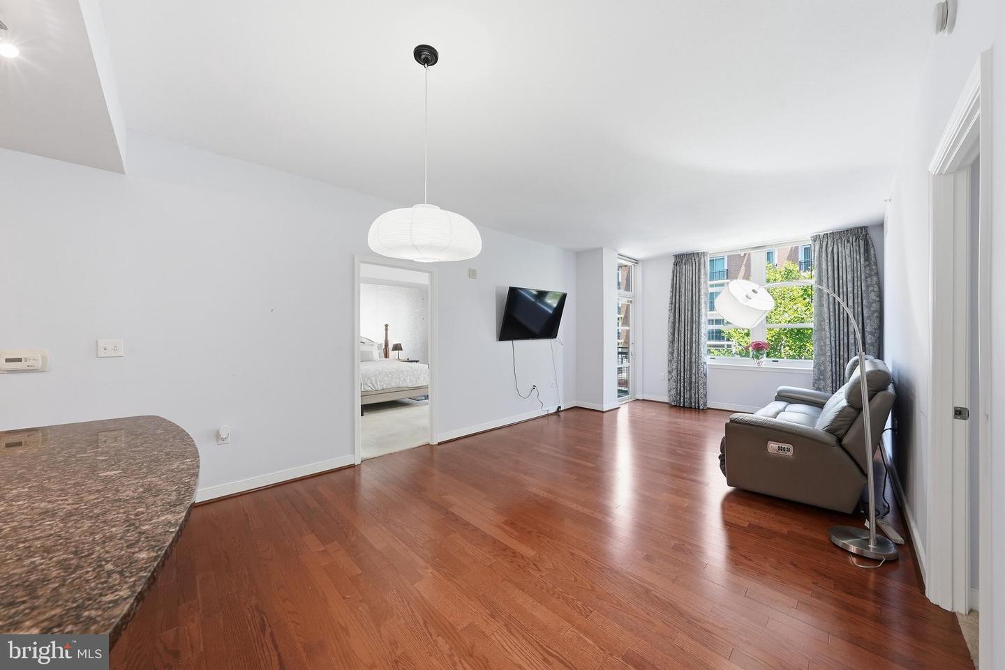 157 Fleet St #304 Property Photo 8