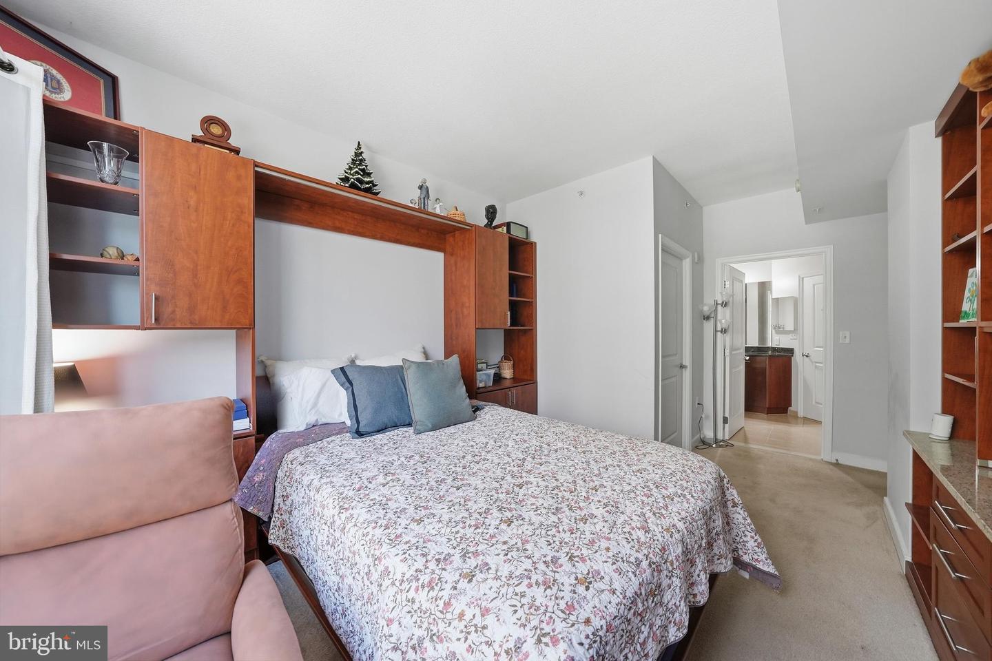 157 Fleet St #304 Property Photo 22