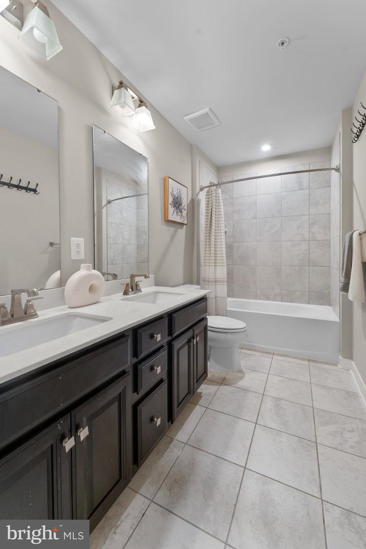 10127 Dressage Dr Property Photo 25
