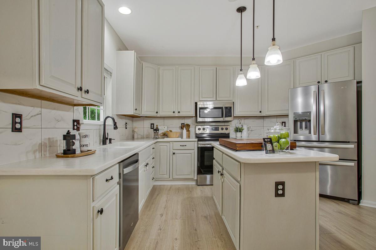 5209 Devonport Ct Property Photo 19