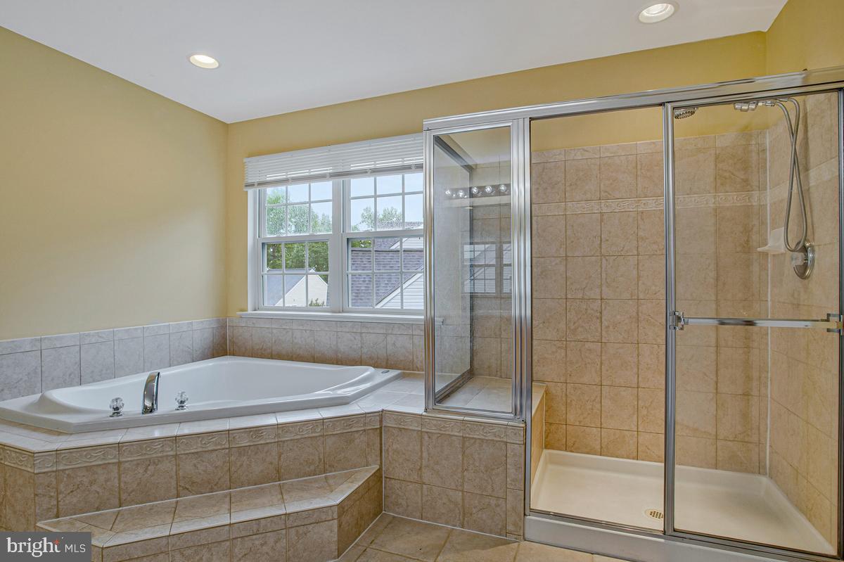 5209 Devonport Ct Property Photo 31