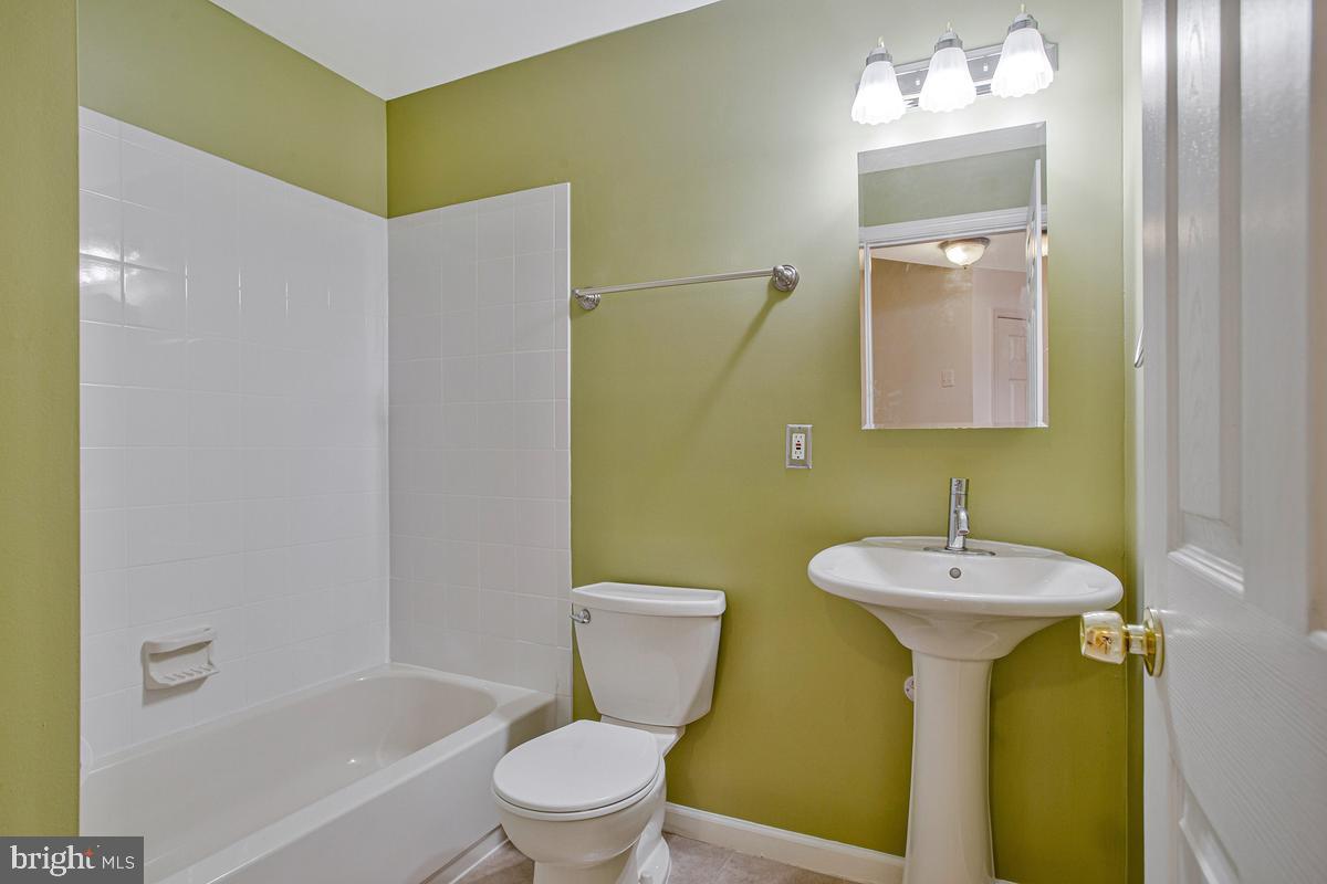 5209 Devonport Ct Property Photo 43