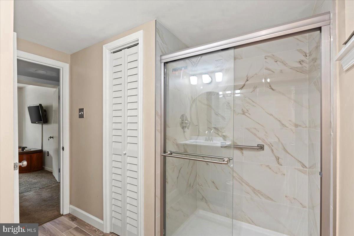9202 Southmoor Ct Property Photo 31