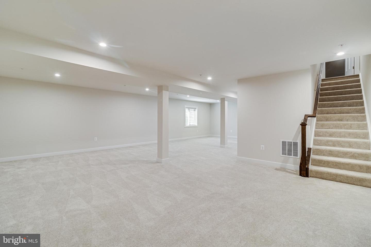 9731 Passage Dr Property Photo 48
