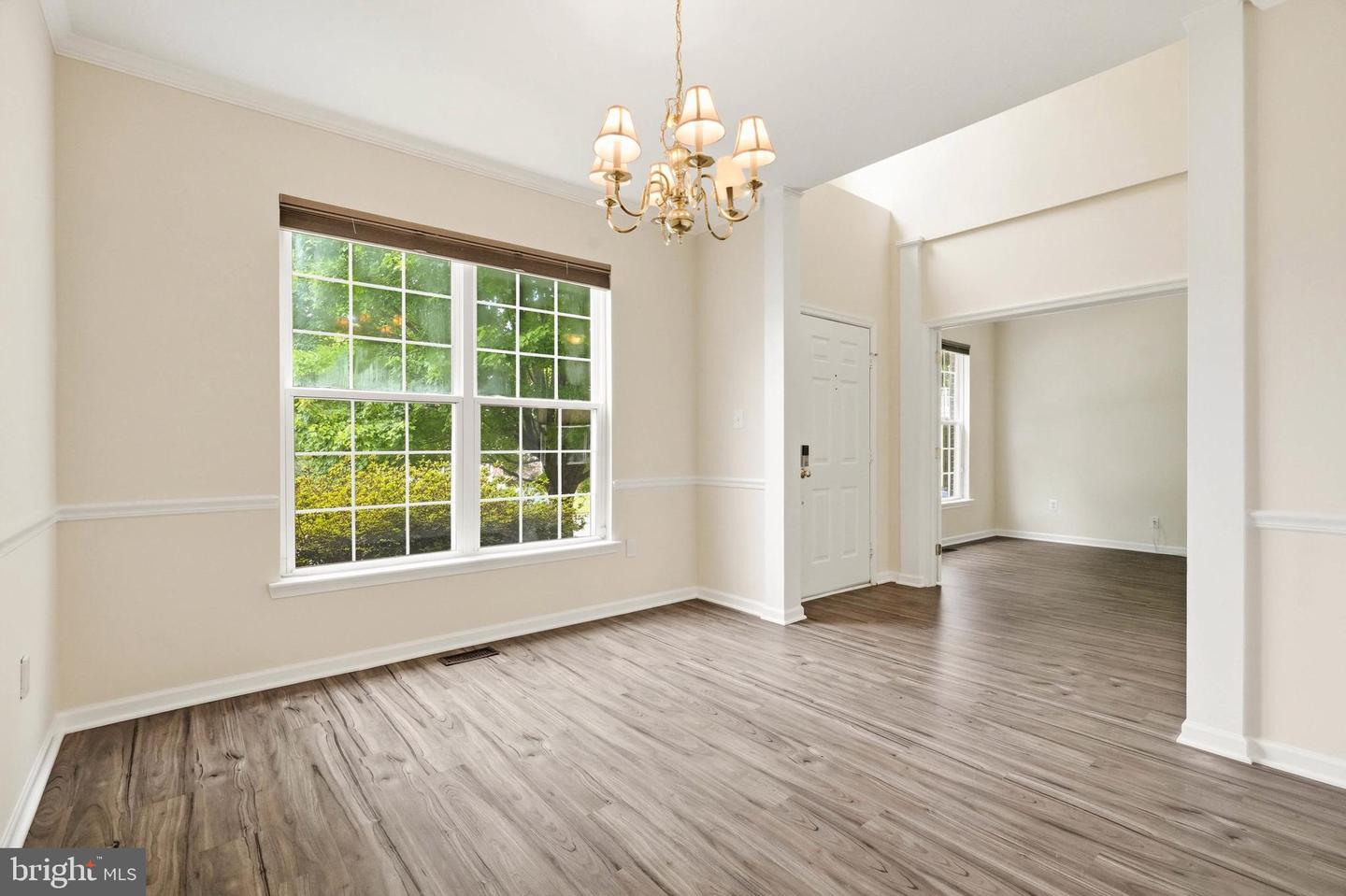 12203 Armat Ct Property Photo 7