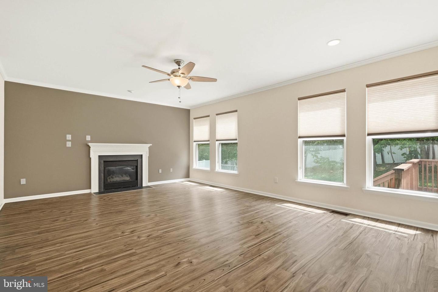 12203 Armat Ct Property Photo 10