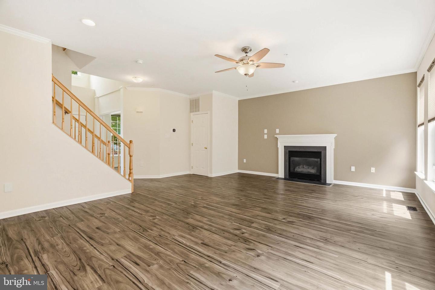 12203 Armat Ct Property Photo 11