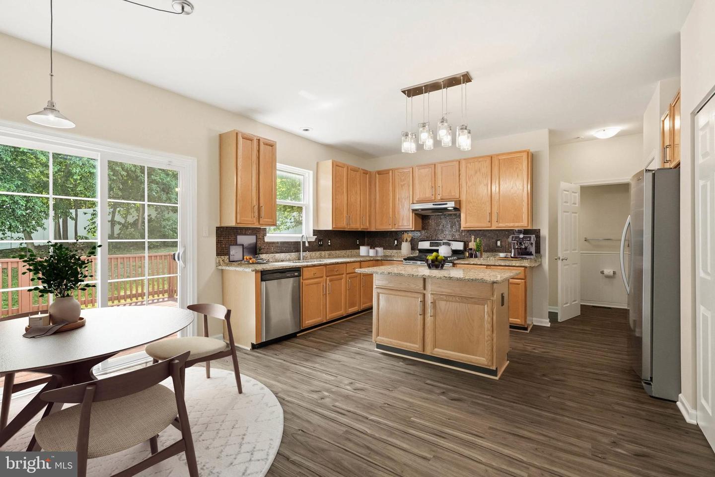 12203 Armat Ct Property Photo 14