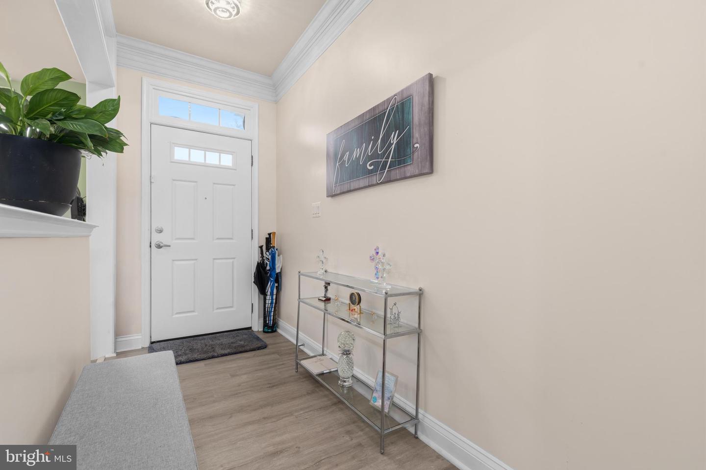 7208 Paperbark Ter Property Photo 3