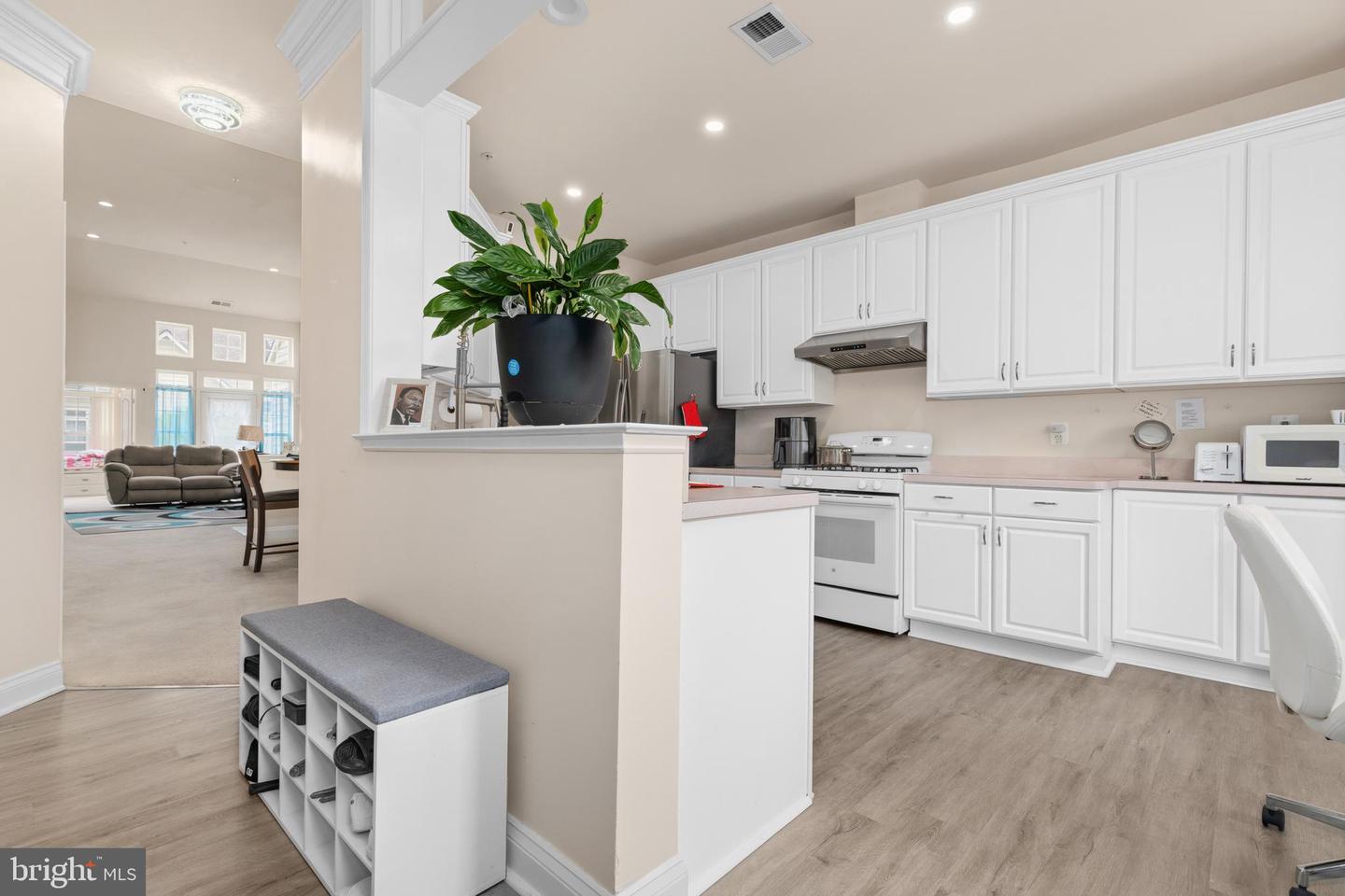 7208 Paperbark Ter Property Photo 5