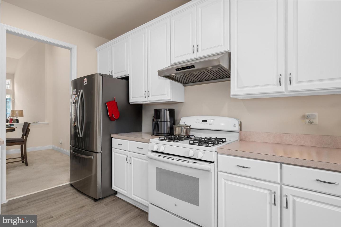 7208 Paperbark Ter Property Photo 6
