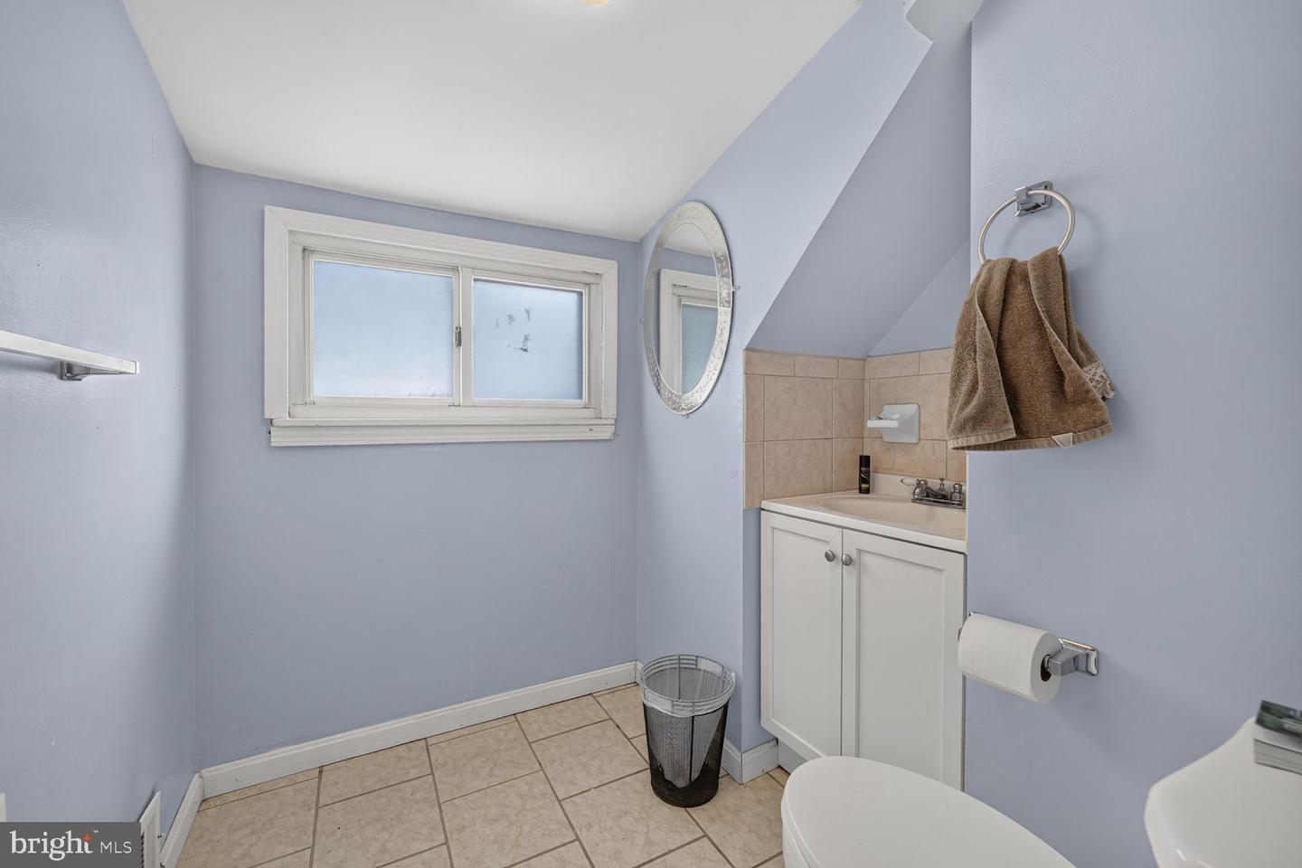 5406 Spring Ln Property Photo 12