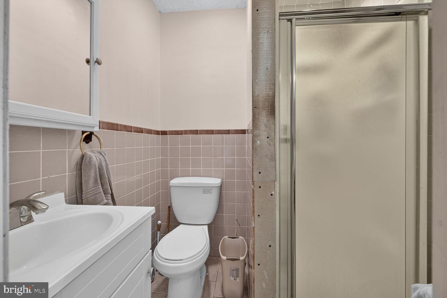 5406 Spring Ln Property Photo 13