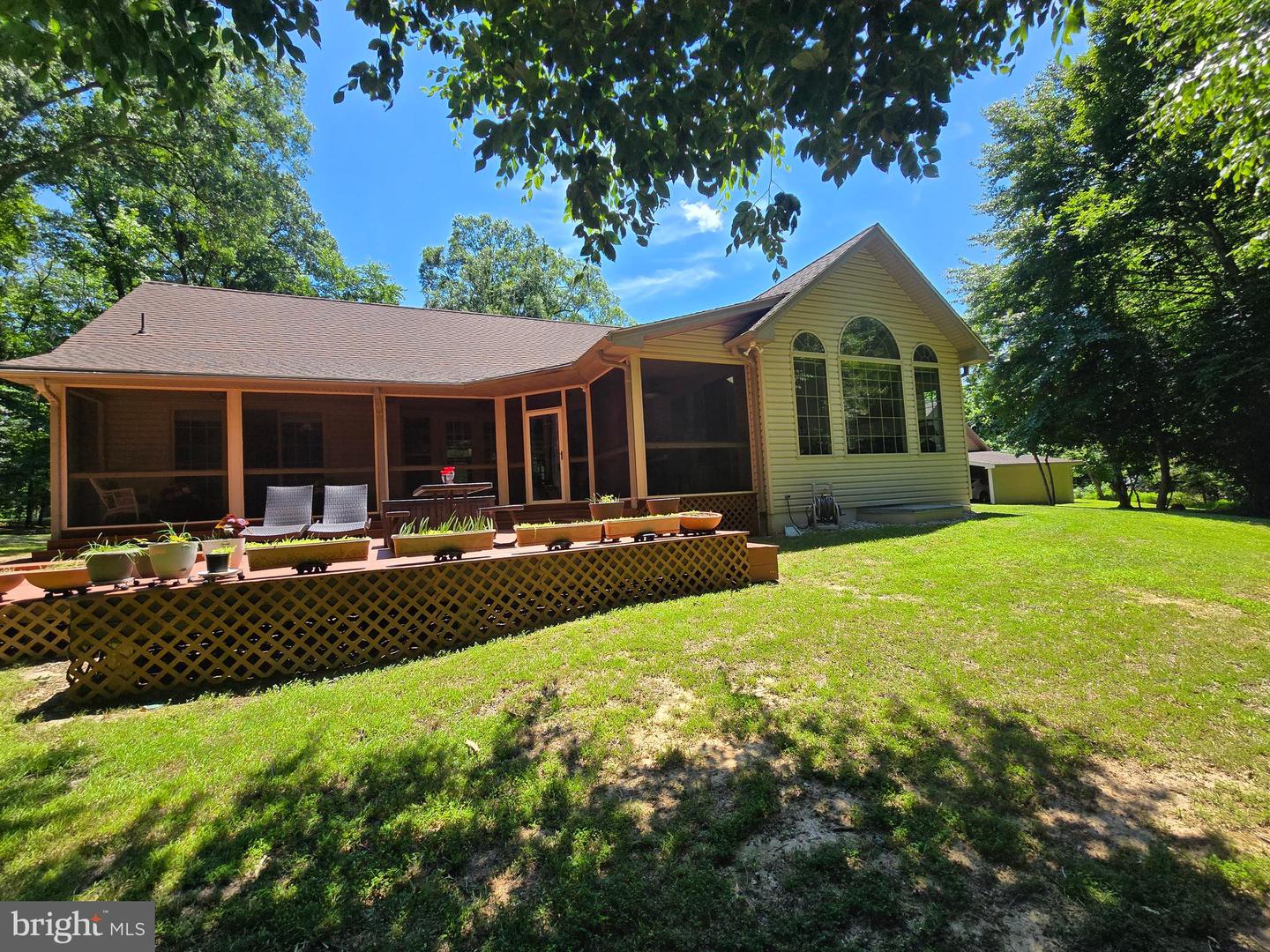 15401 Jamies Way Property Photo 14