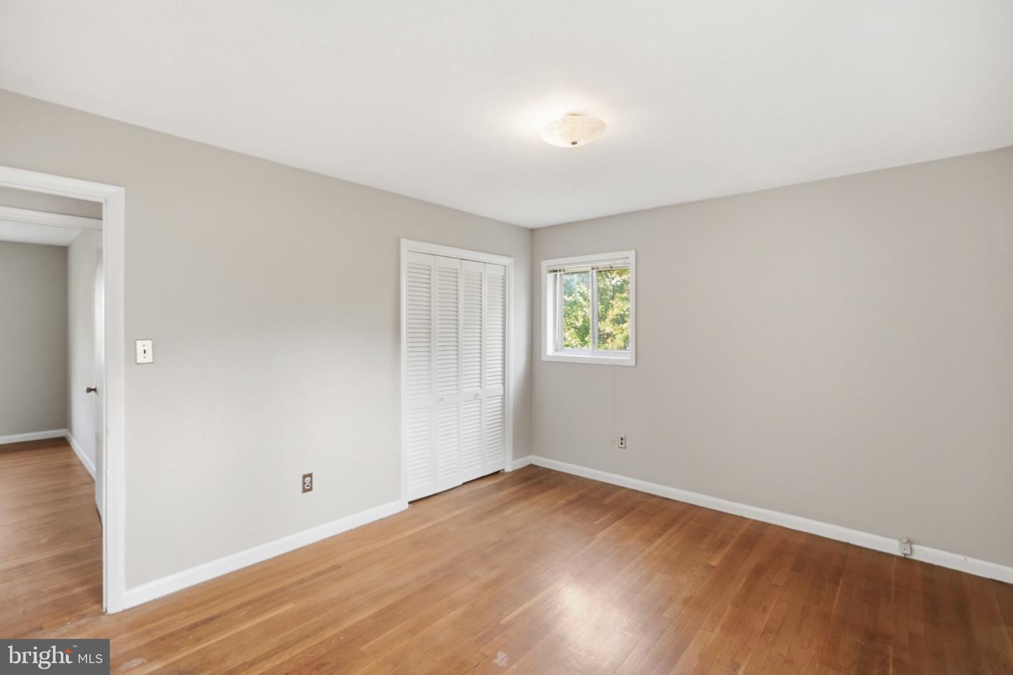 23 Daimler Dr Property Photo 6