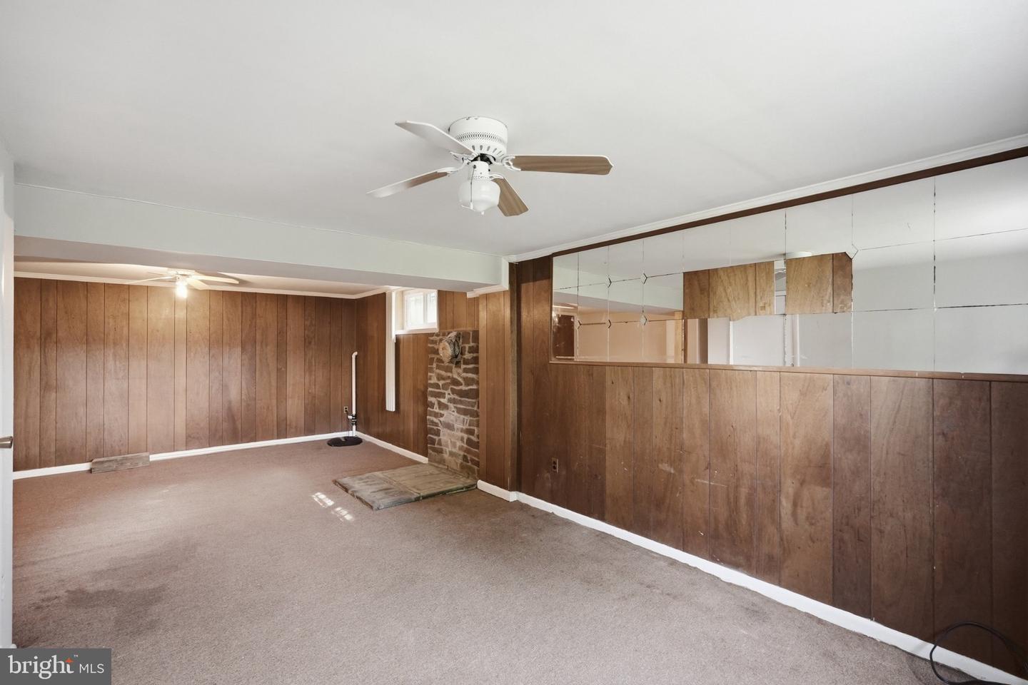 23 Daimler Dr Property Photo 12