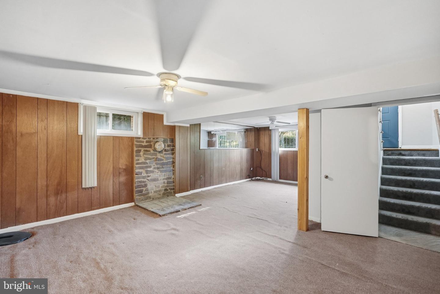 23 Daimler Dr Property Photo 13