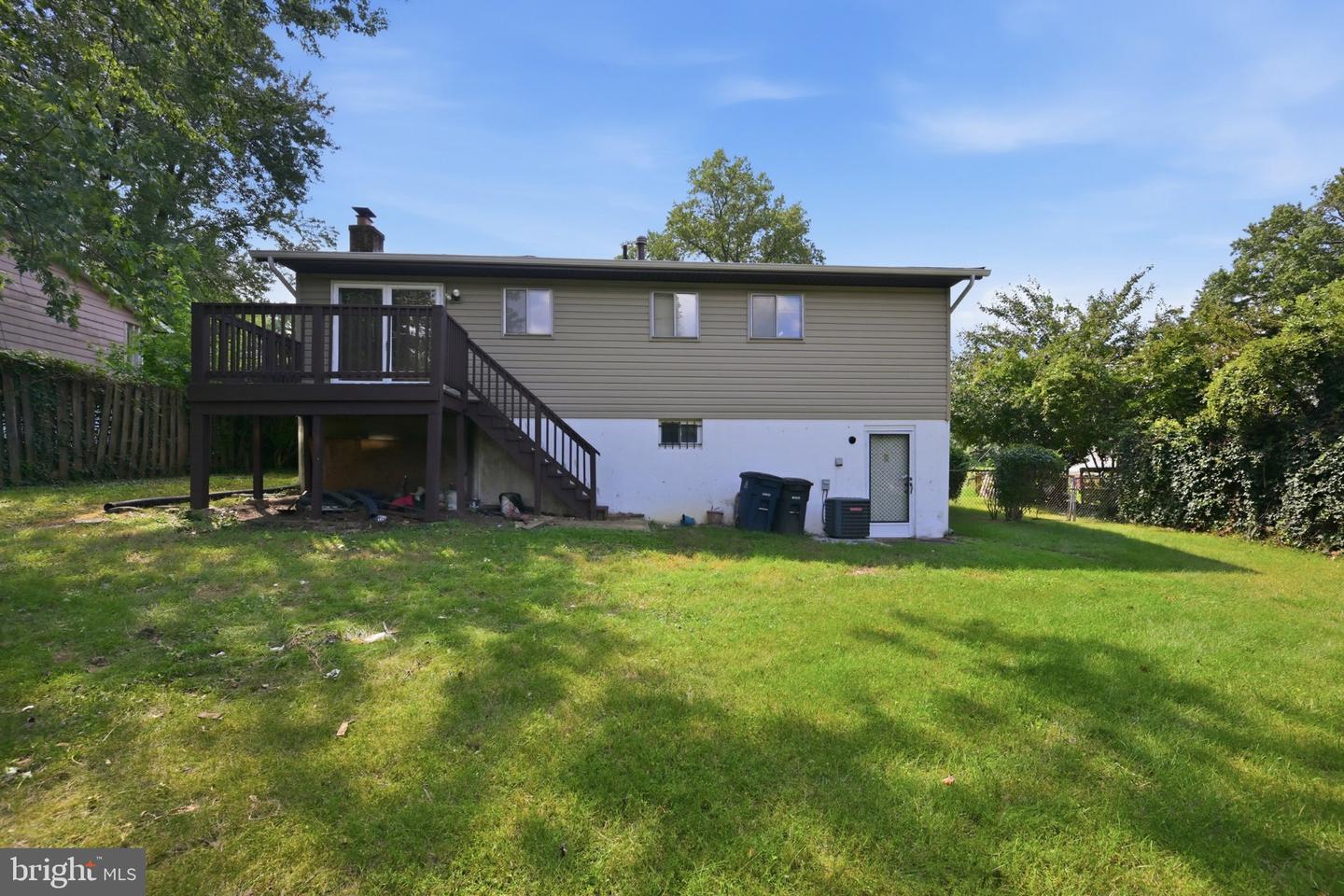 23 Daimler Dr Property Photo 21
