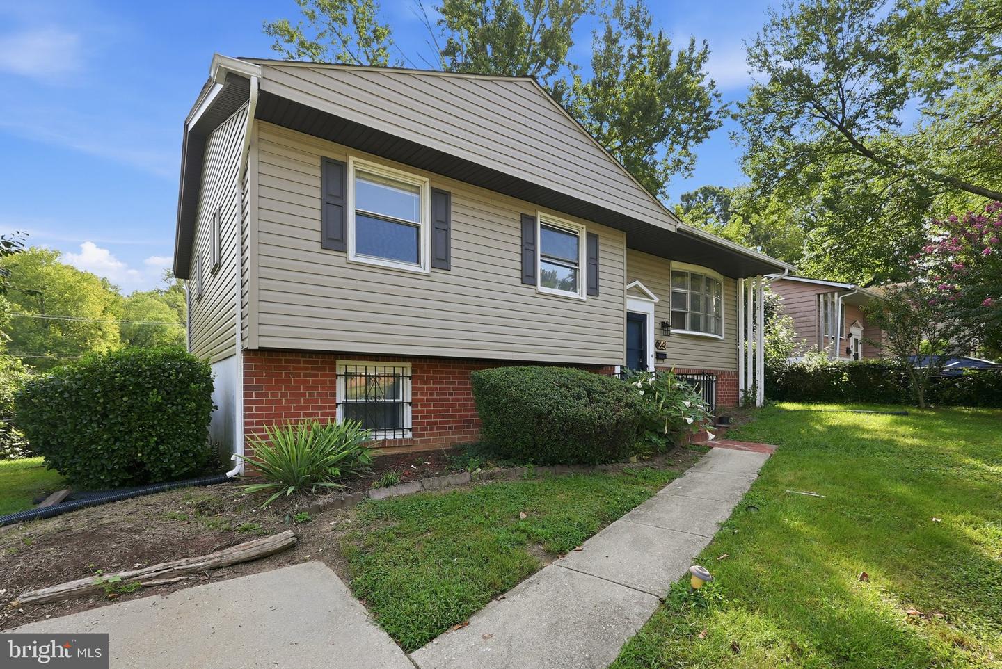 23 Daimler Dr Property Photo 24