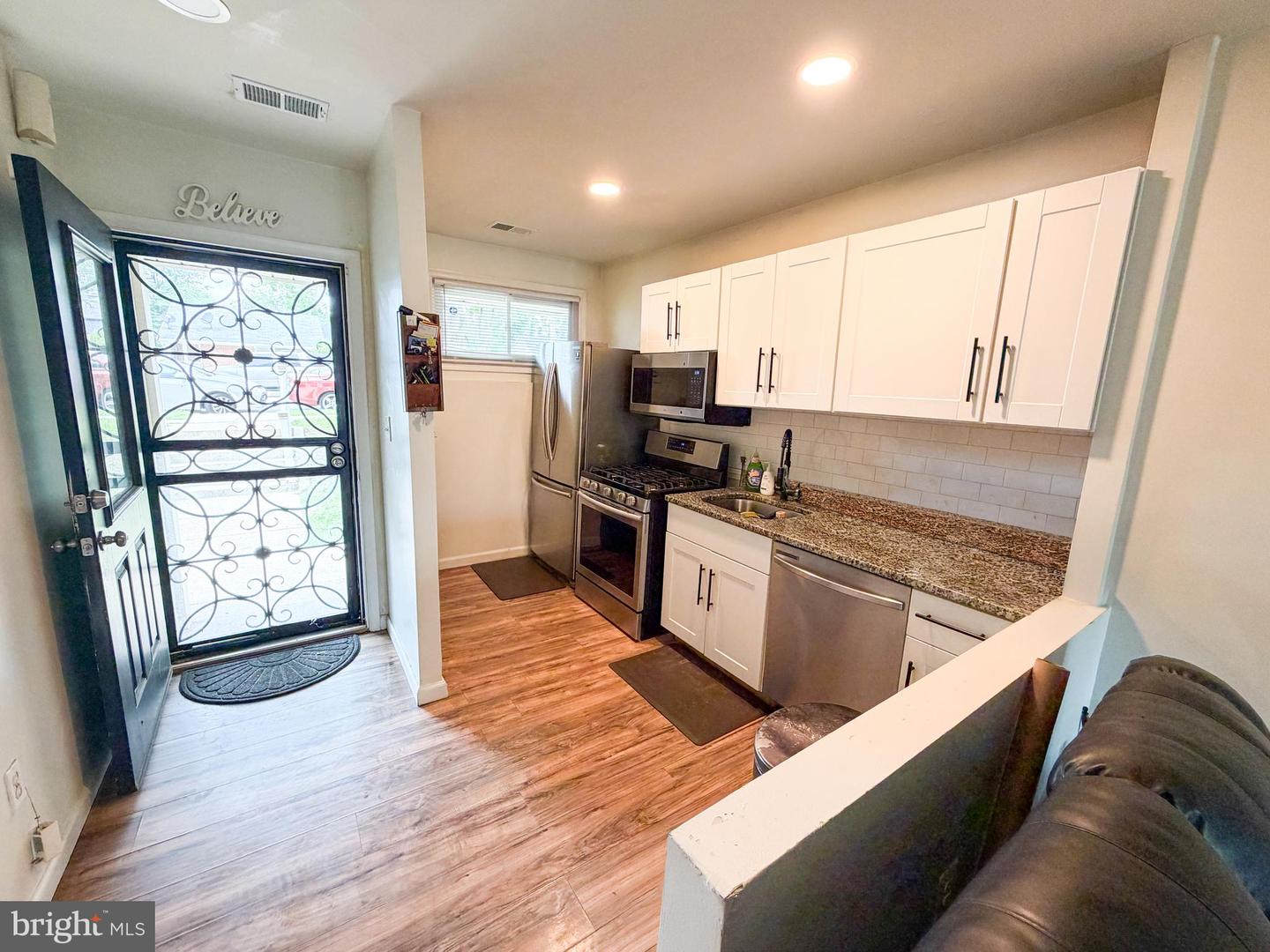 7749 Normandy Rd Property Photo 1