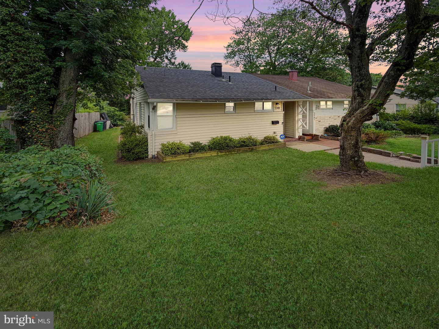 7749 Normandy Rd Property Photo 6