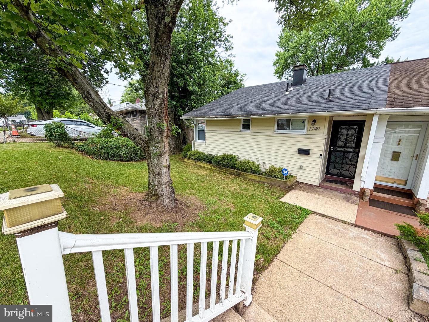 7749 Normandy Rd Property Photo 8