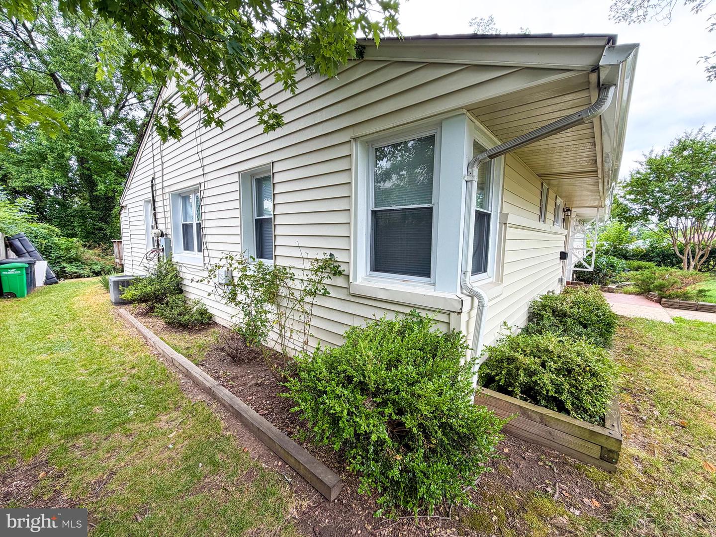 7749 Normandy Rd Property Photo 16