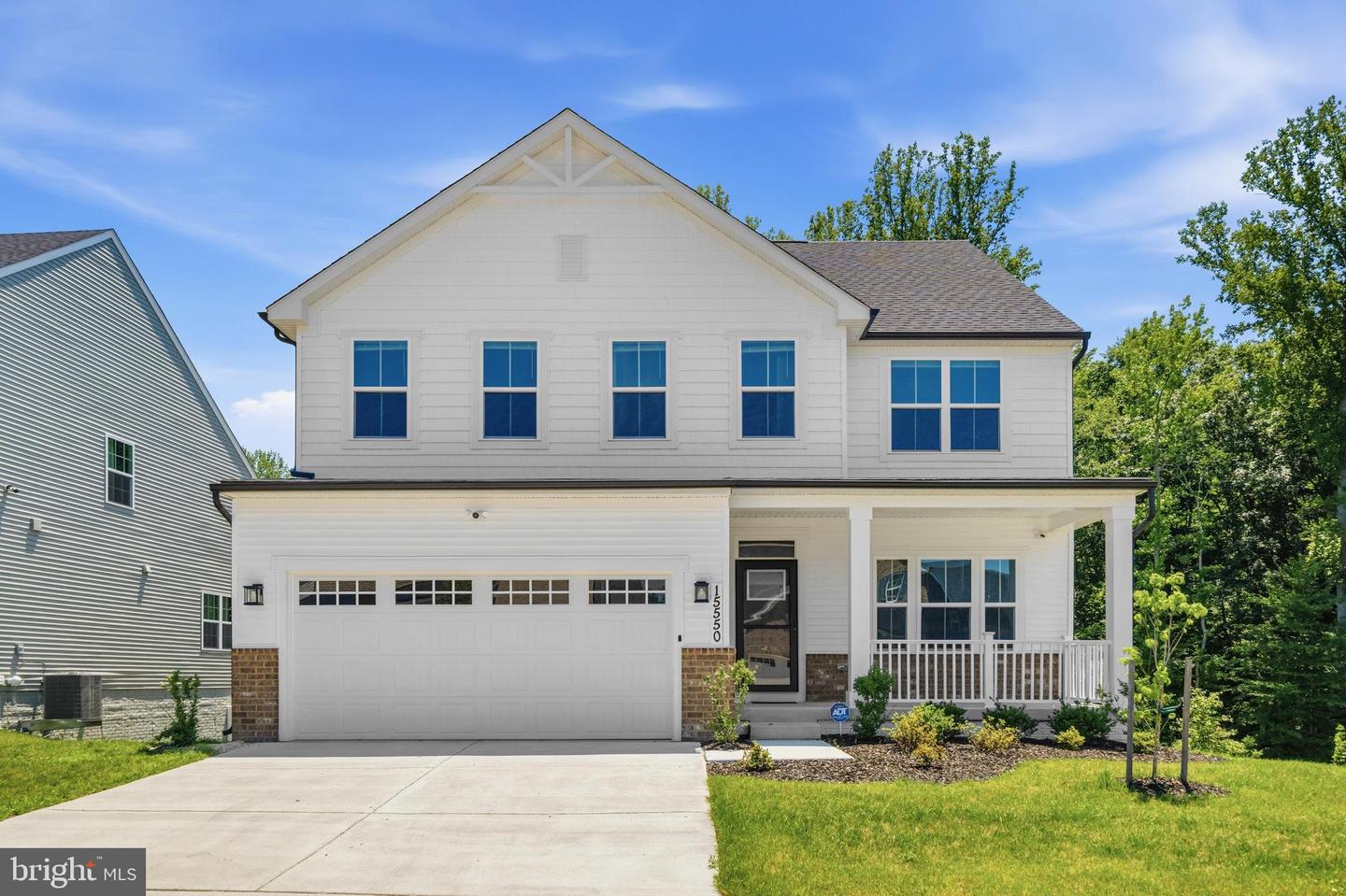 15550 Twin River Cir Property Photo 1