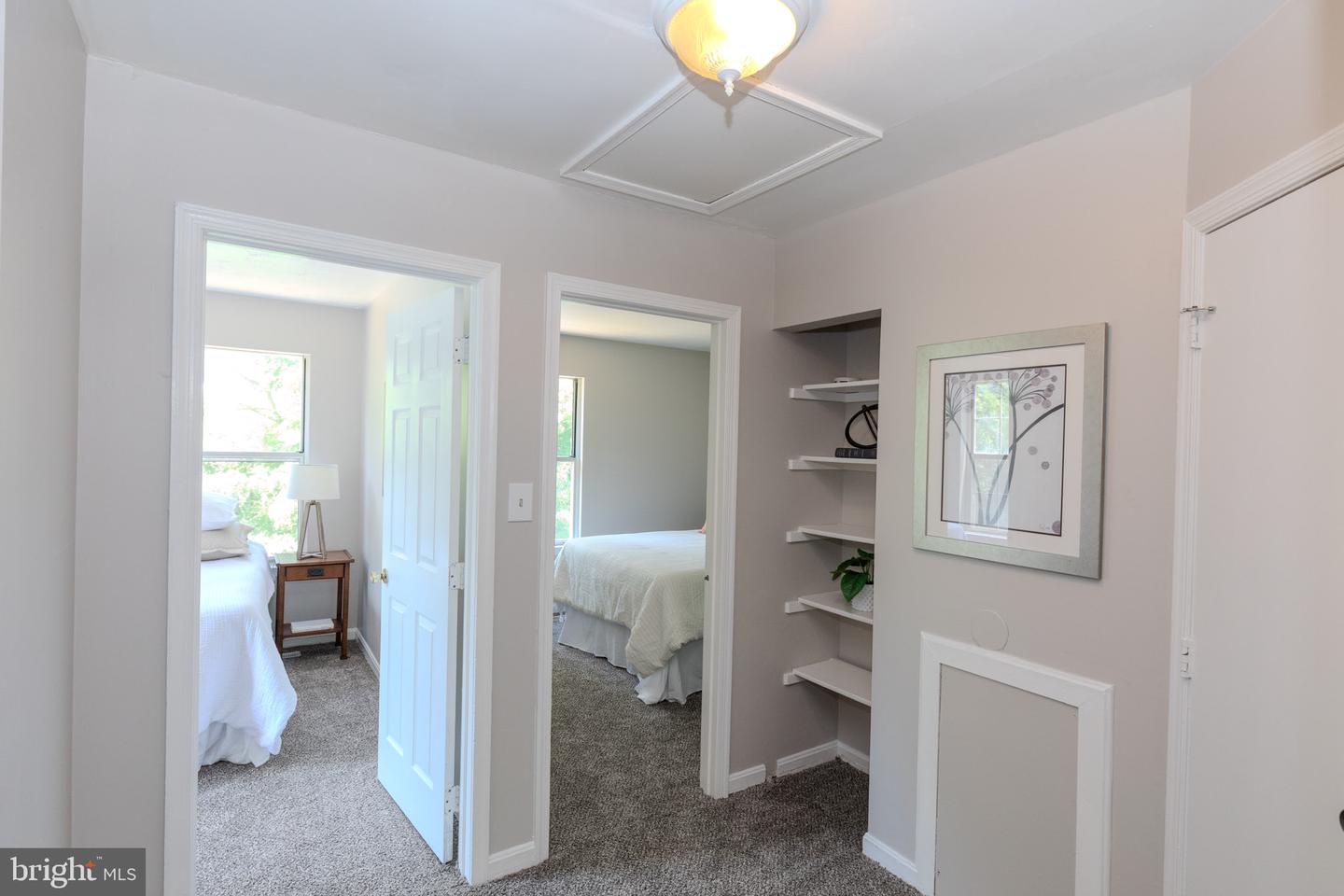1319 Upcot Ct Property Photo 22