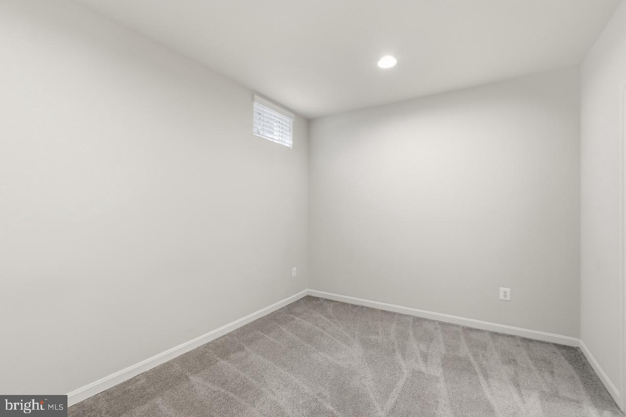 703 Yarrow Ct Property Photo 40