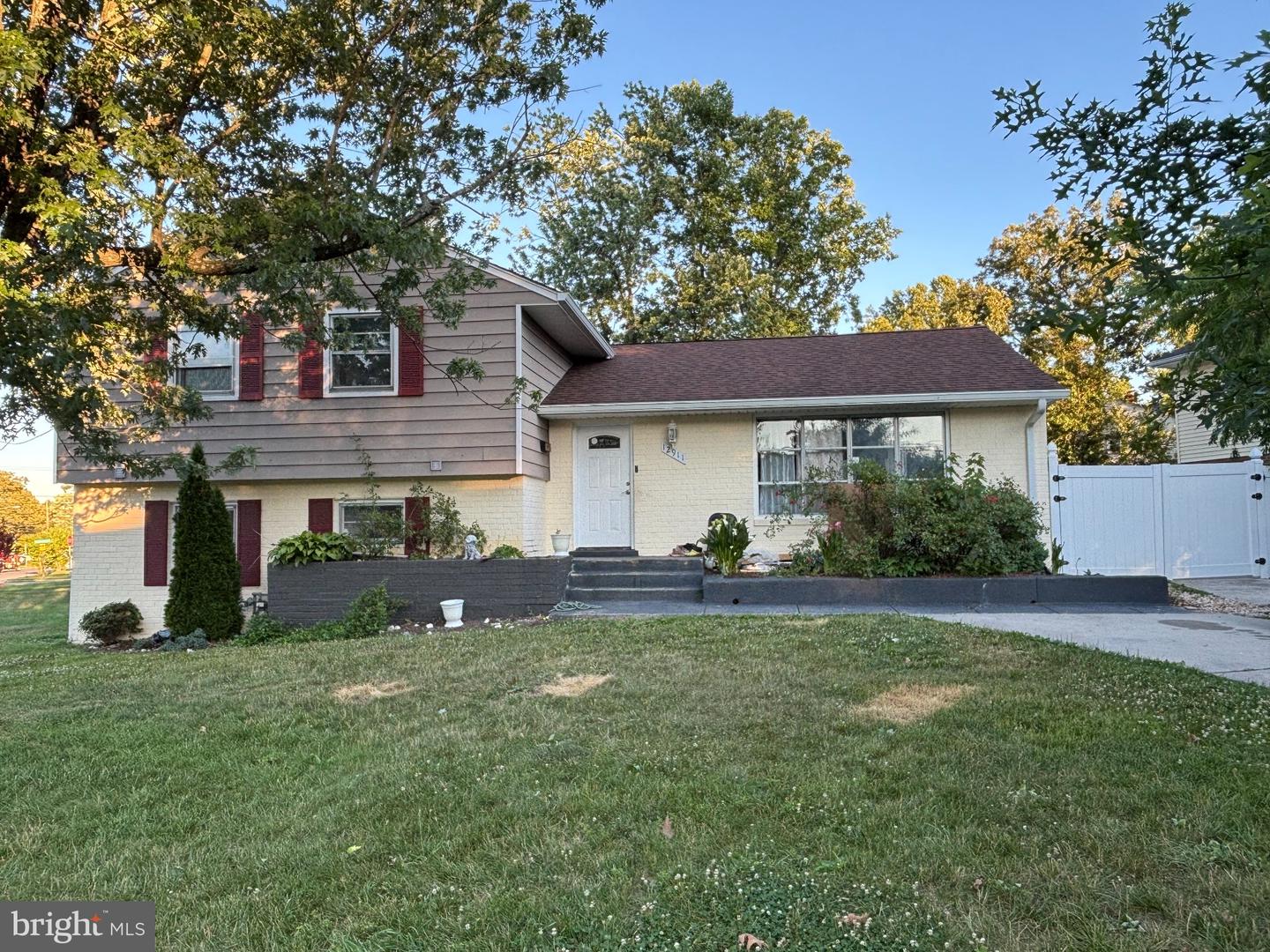 12911 Paca Dr Property Photo 1