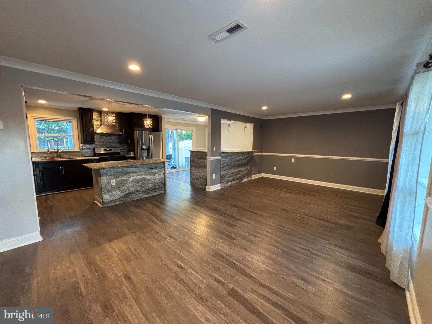12911 Paca Dr Property Photo 3