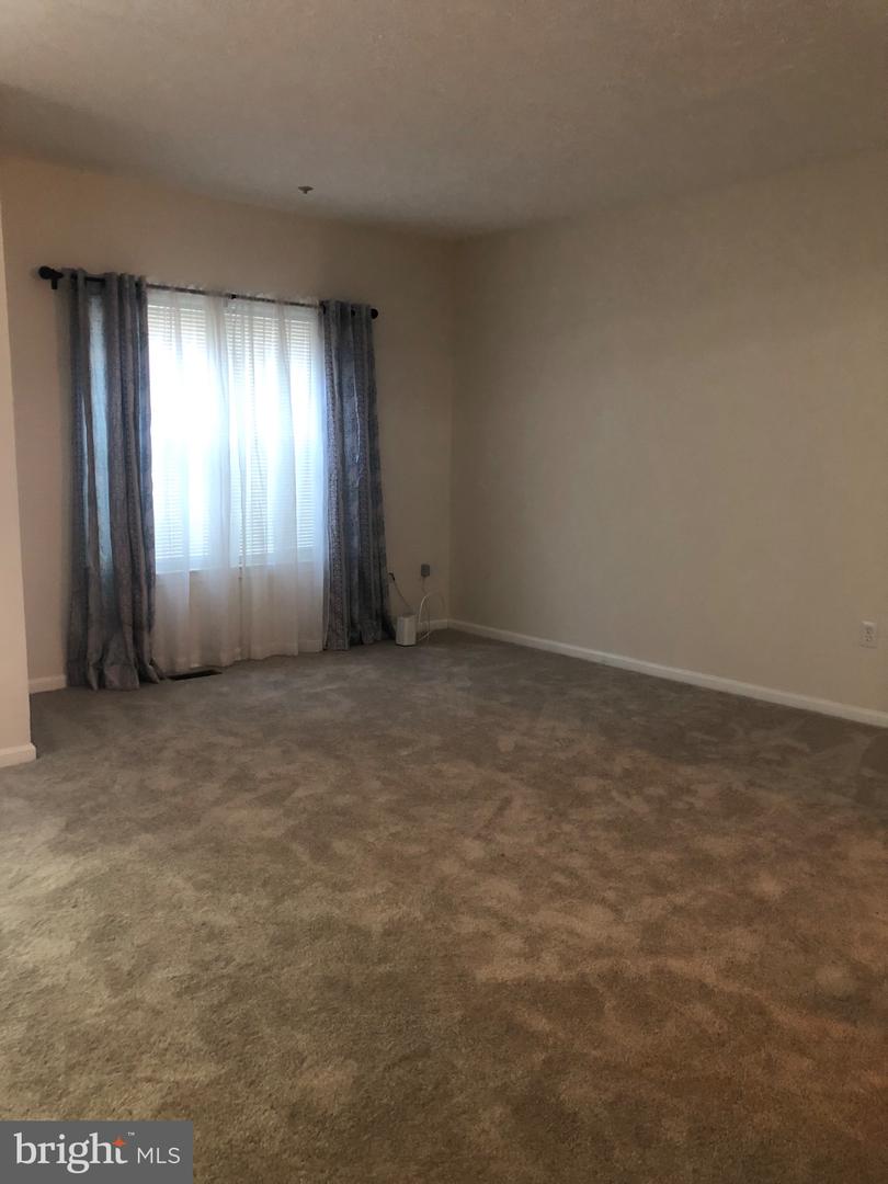 12836 Carousel Property Photo 3