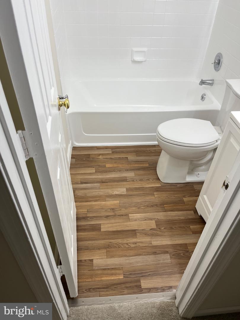 12836 Carousel Property Photo 6