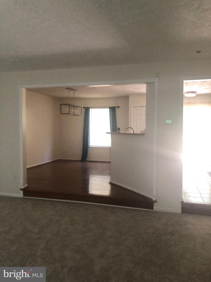 12836 Carousel Property Photo 11